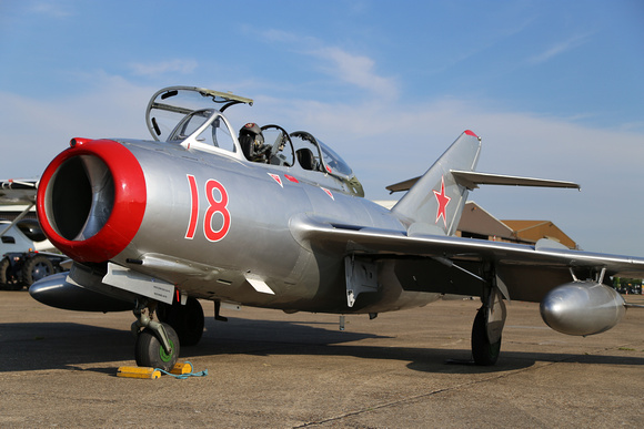 Mikoyan-Gurevich MiG-15UTI 'Red 18' (N104CJ) of the Norwegian Ai